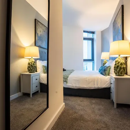 Apartmán Living By The River - Sleeps 10 - Balcony Leeds (West Yorkshire)