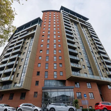 Living By The River - Sleeps 10 - Balcony Apartamento